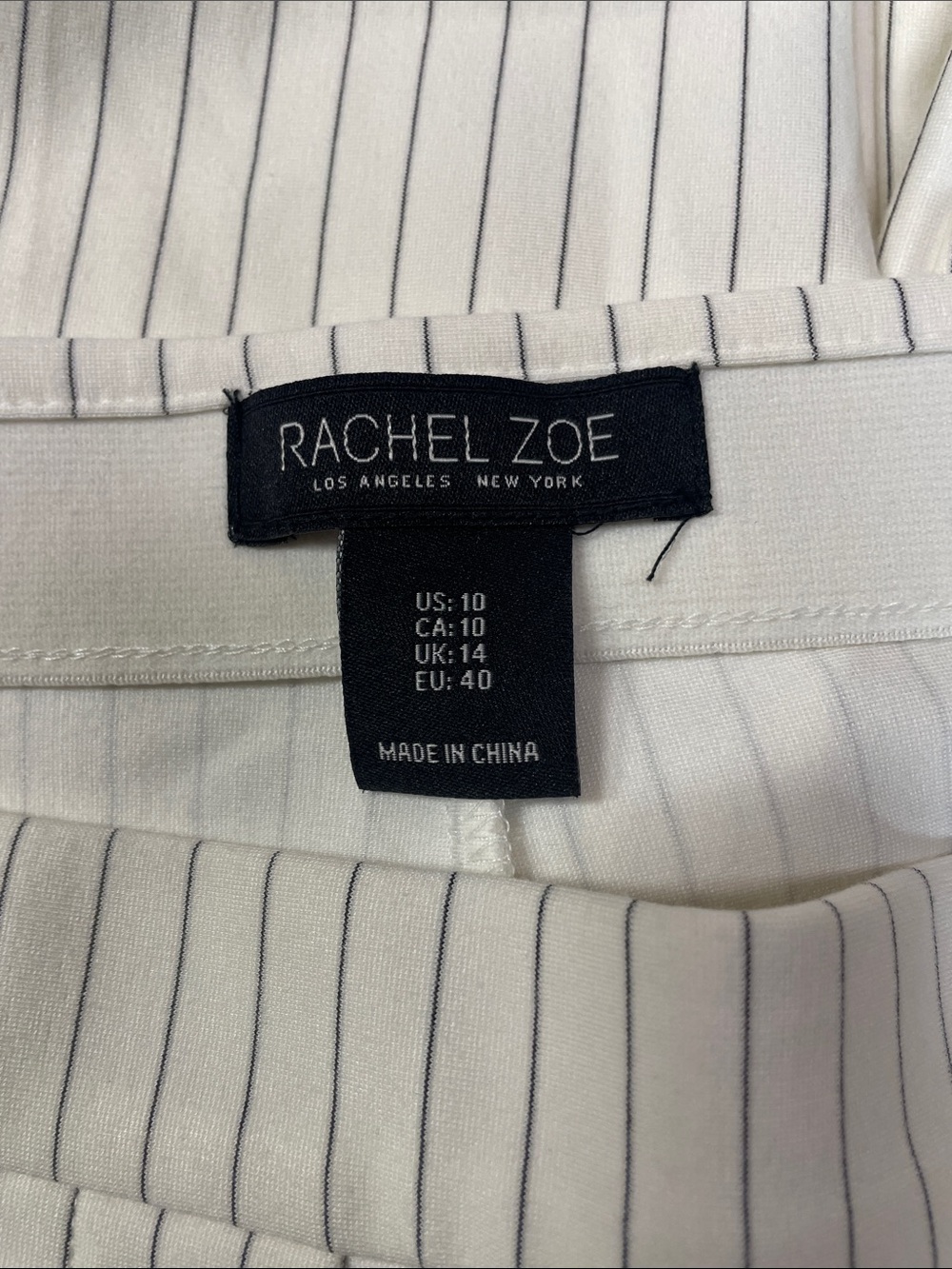 Rachel Zoe White Pinstripe Pull On Stretch Straight-Leg Pants Sz 10 NWOT - Picture 7 of 8